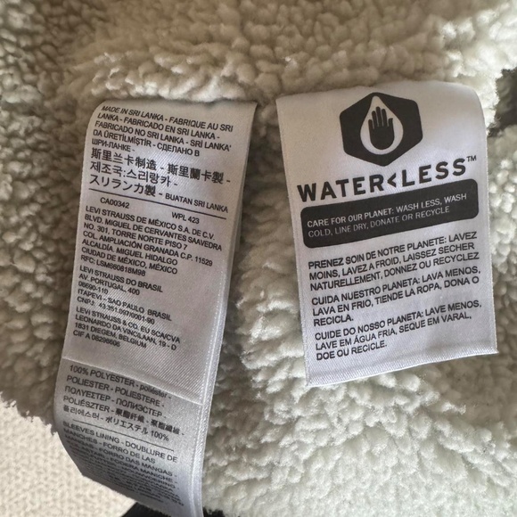 Levi’s Sherpa Denim Jacket Women’s XL - Picture 4 of 4